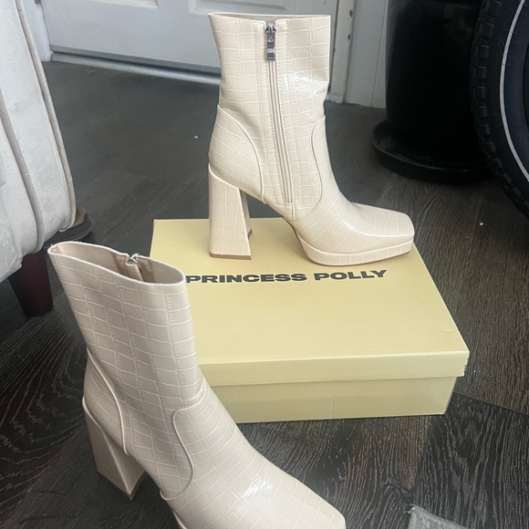 Princess Polly Croc Platform Boots - Picture 4 of 5